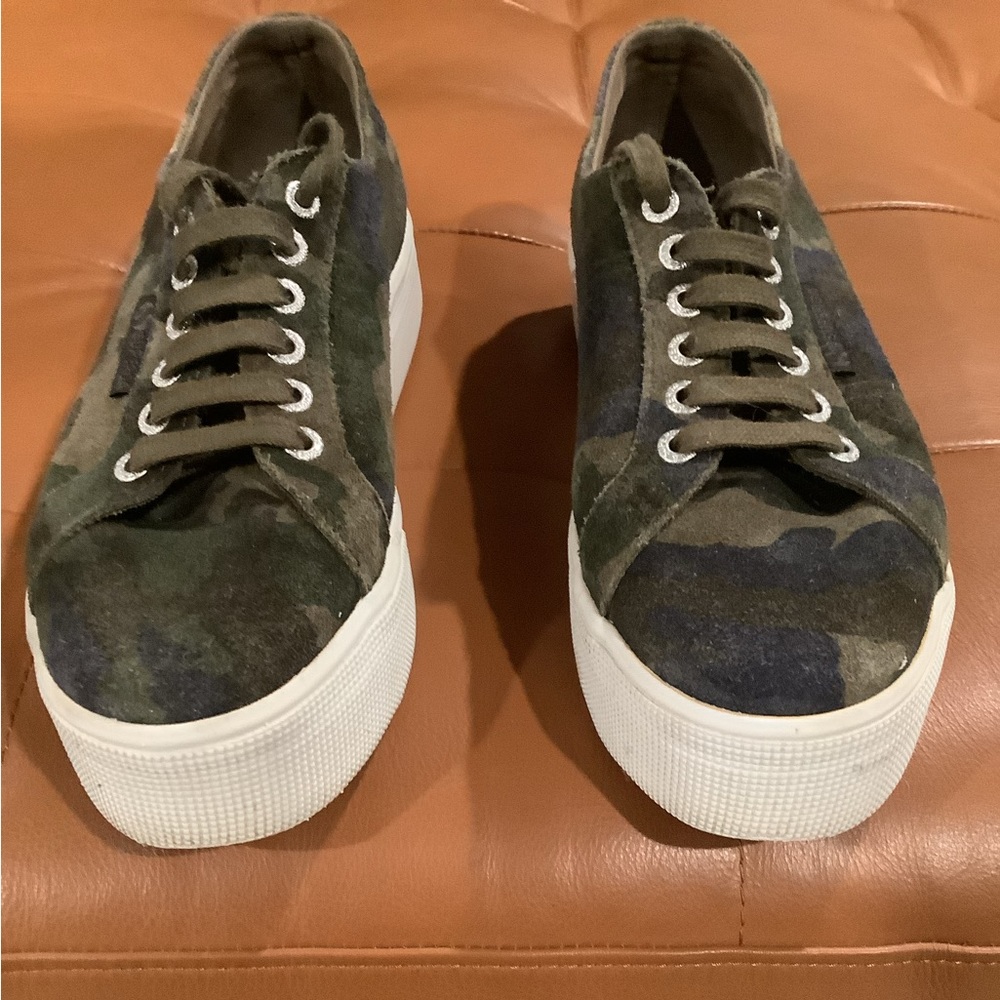 VGUC Superga suede platform sneakers, size US W9 / EU 40 - Picture 3 of 9